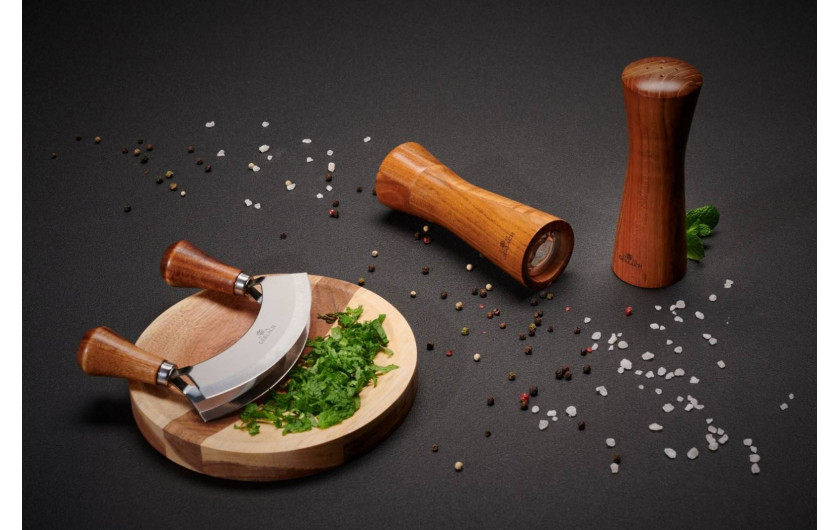 NATUR wooden salt and pepper mill + board + herb chopper