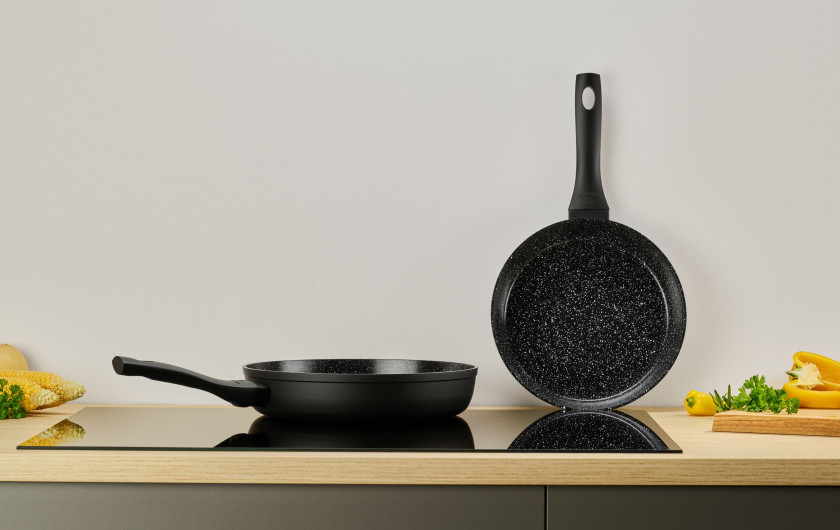 GRANITEX 28 cm frying pan with ceramic coating