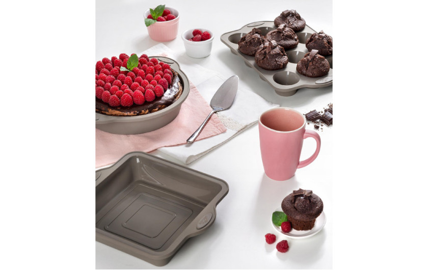 Silicone baking tin for 12pcs muffins SMART